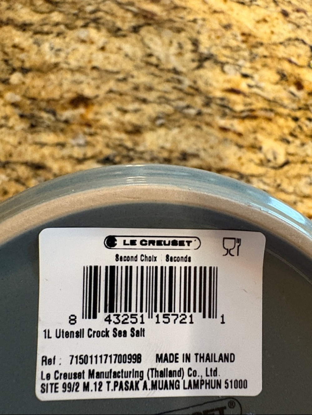 Le Creuset Stoneware 1L Utensil Crock, Sea Salt - Picture 9 of 10